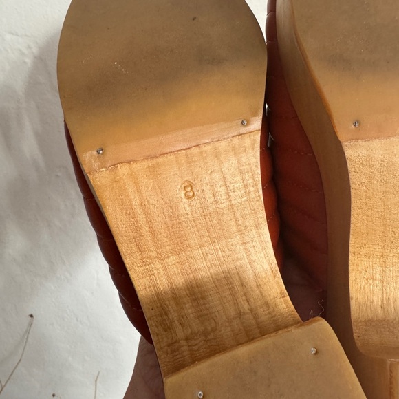 BEKLINA Ribbed Clog - Picture 4 of 7